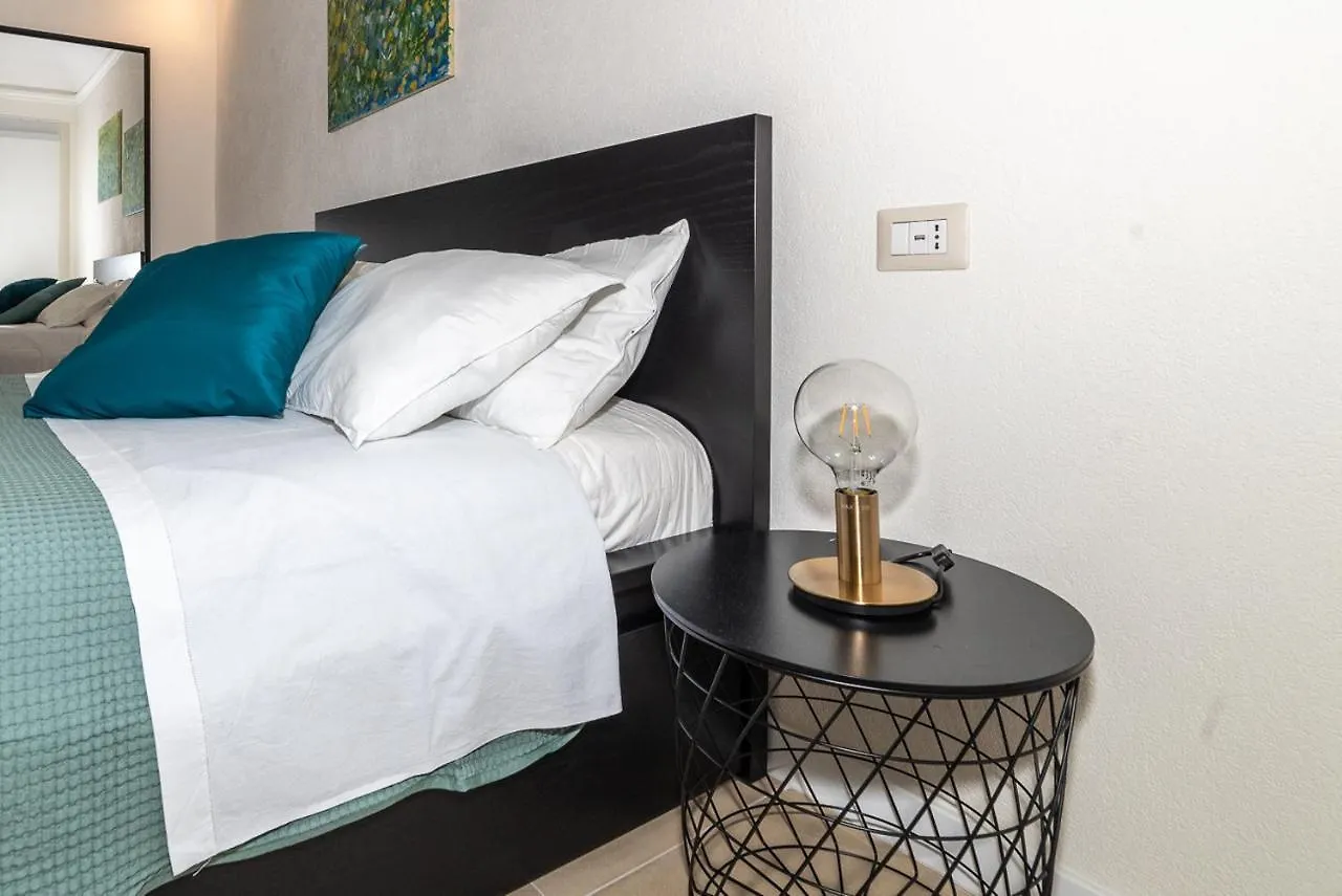 Casa vacanze Suite Caronda Aeroporto di Catania Fontana Rossa