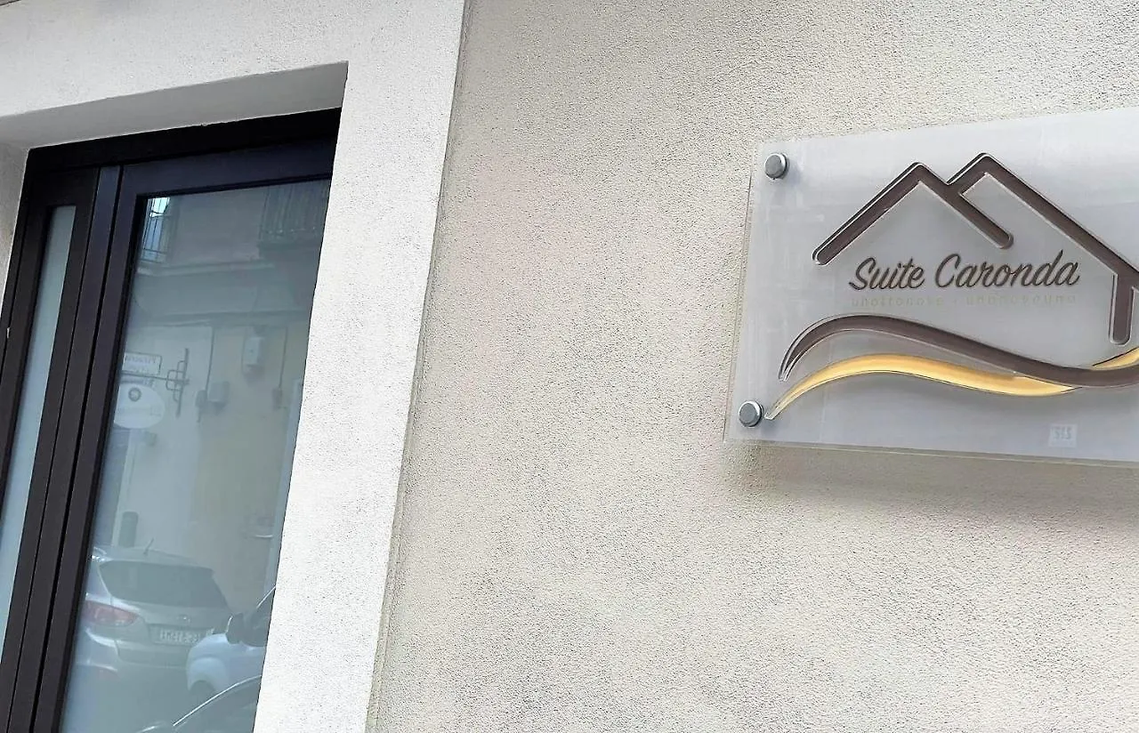 Suite Caronda Aeroporto di Catania Fontana Rossa