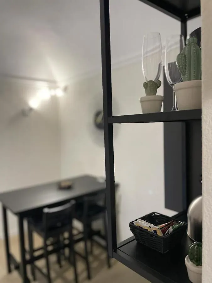 Casa vacanze Suite Caronda Aeroporto di Catania Fontana Rossa